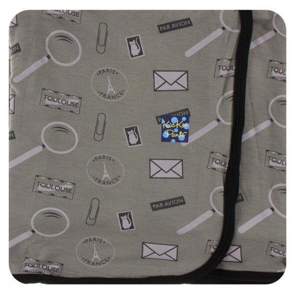 Print Swaddling Blanket in Par Avion