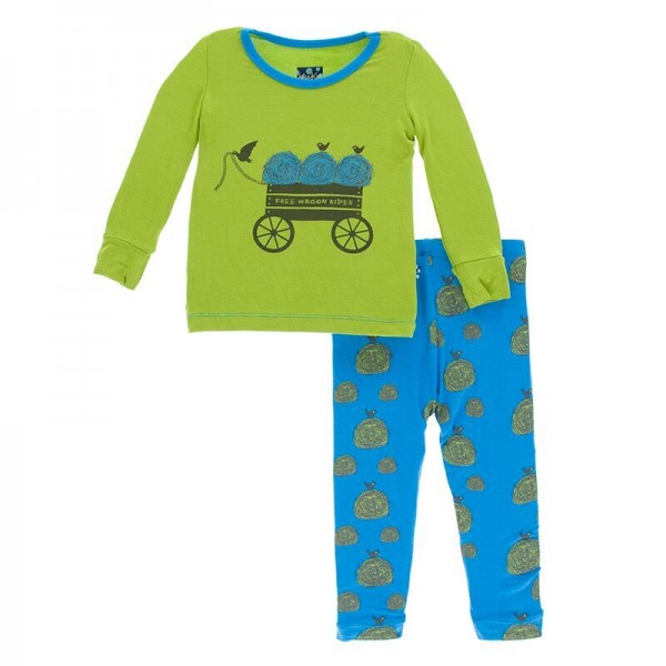 Print Long Sleeve Pajama Set in River Hay Bales